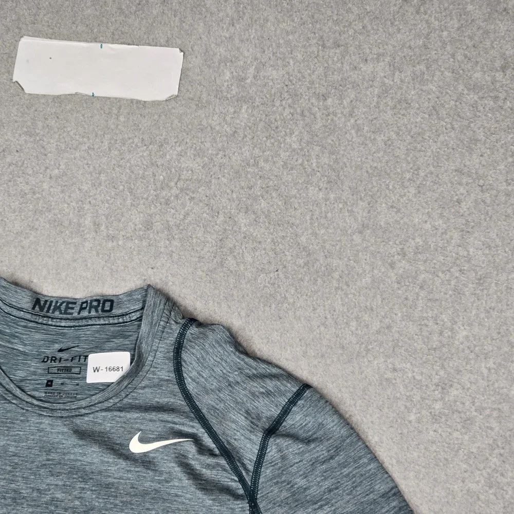 Nike Men Shirt M Gray Activewear Top Dri-Fit Nike Pro Fitted Logo Slim Stretch